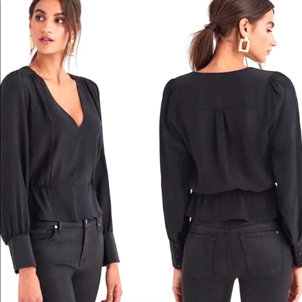 7 for all mankind sexy plunge blouse!